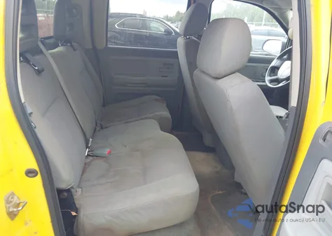 2006 Dodge Dakota Slt z USA, uszkodzony, nr VIN 1D7HE48N66S592468